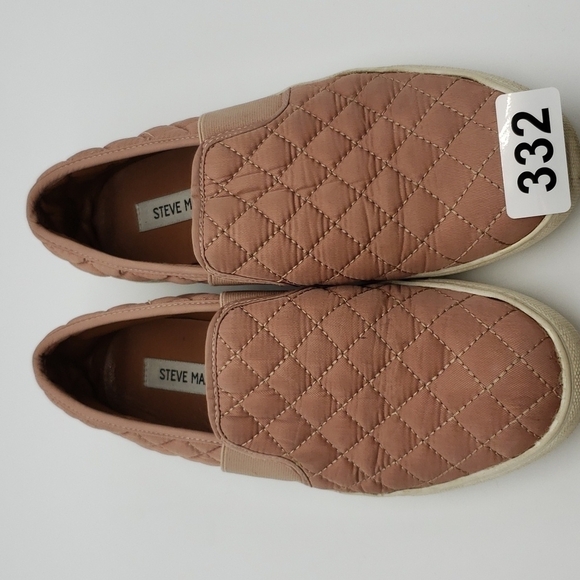 𝅺STEVE Madden Endell women US 9 quilted dusty rose pink textile slip on sneakers - Picture 10 of 10